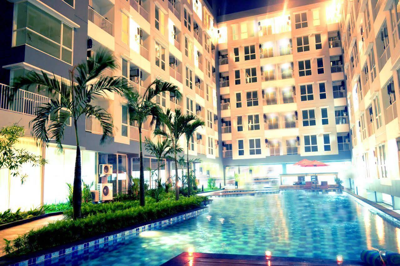 Kyriad Hotel Airport Jakarta Tangerang Exterior photo